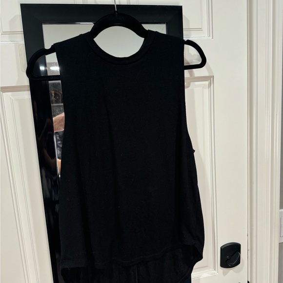 Nux open back sleeveless shirt large - Picture 5 of 9